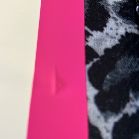 Threaded pear cheetah print large purse - Picture 3 of 10